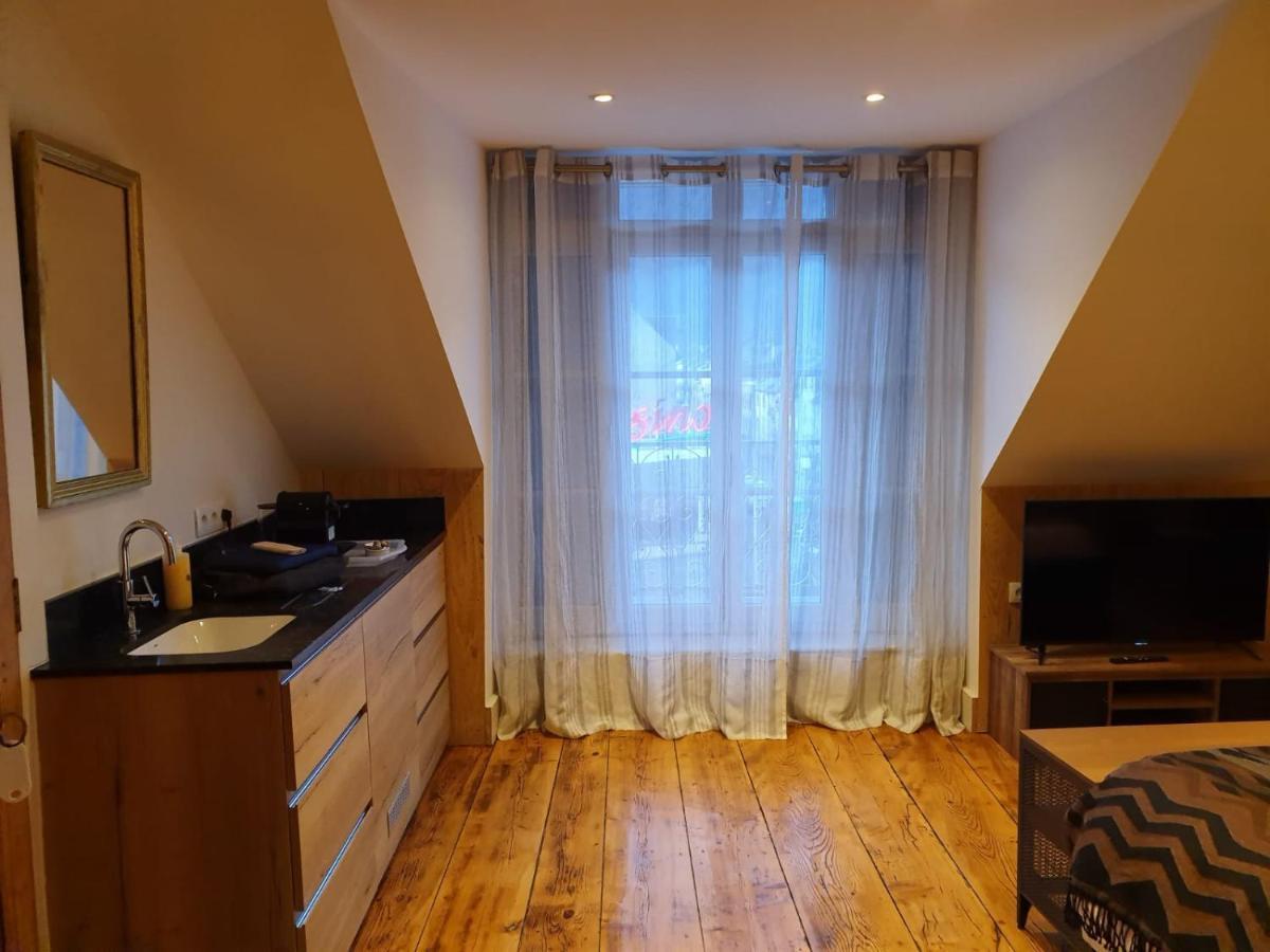 Le 41 Avenue Foch Hotel Bagnères-de-Luchon Kültér fotó